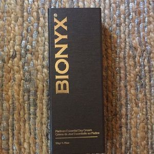 Bionyx Platinum Essential Day Cream